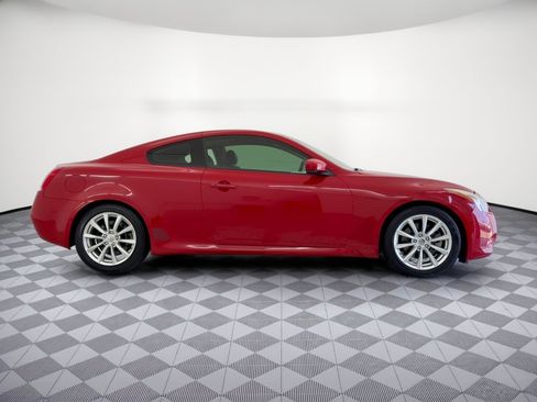 Used 2013 INFINITI G37 Journey w/ Premium Pkg RWD image 8