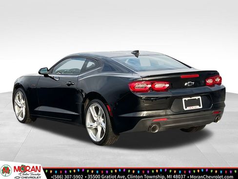 Certified 2022 Chevrolet Camaro LT w/ Technology Package image 4