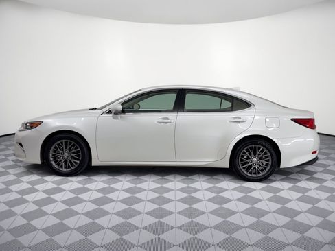 Used 2018 Lexus ES 350 w/ Premier Package FWD image 2