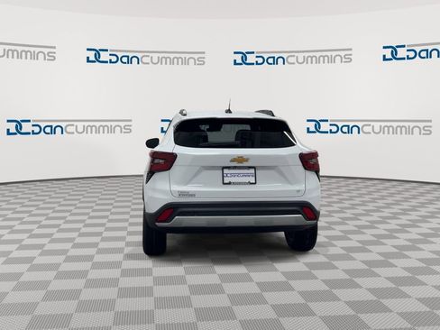 New 2026 Chevrolet Trax LT w/ LT Convenience Package image 7