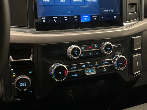 Used 2025 Ford F150 XLT w/ Equipment Group 301A Standard AWD/4WD image 21