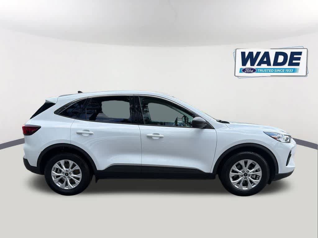 Used 2024 Ford Escape Active FWD image 4
