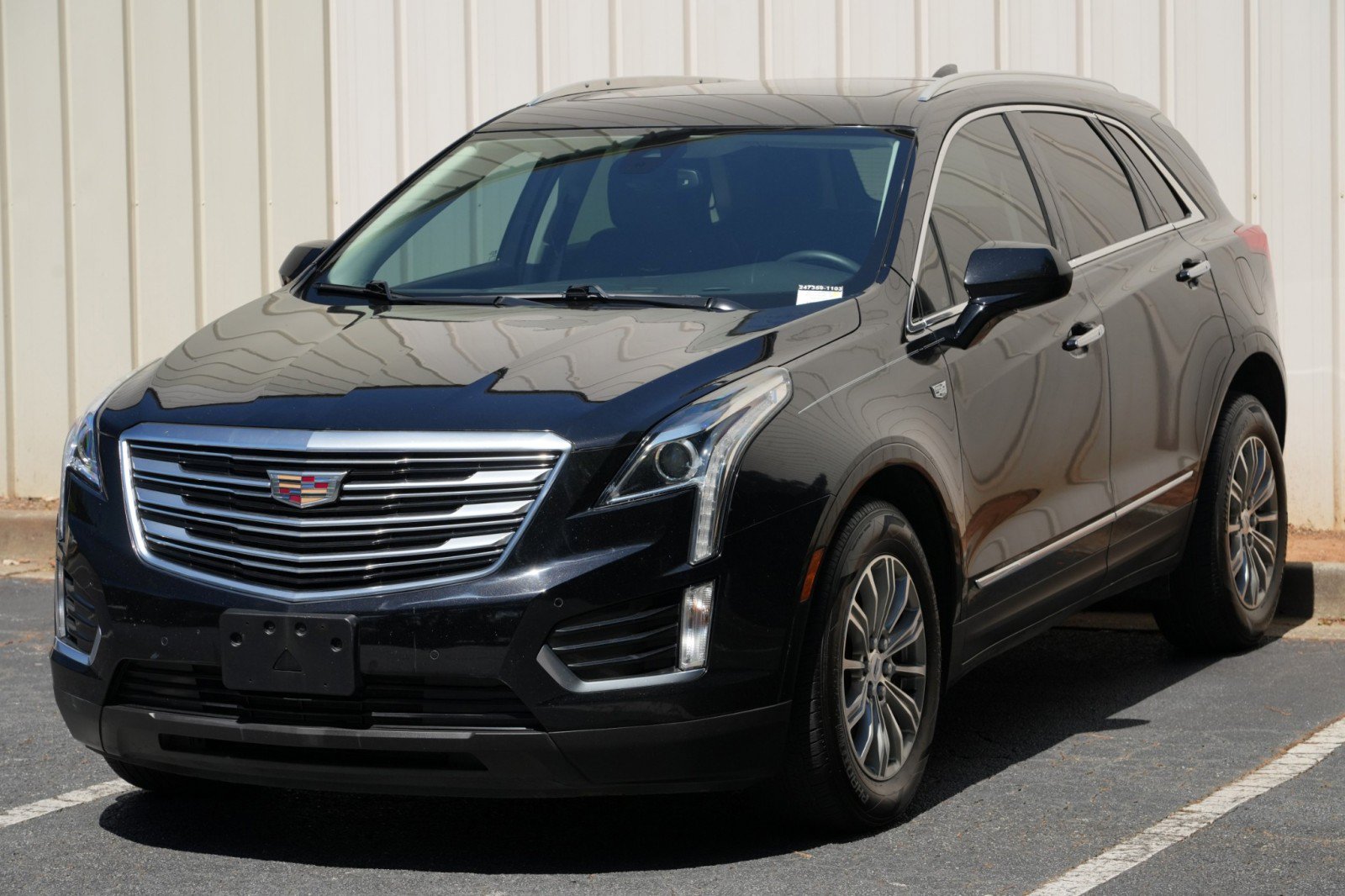 Used 2017 Cadillac XT5 Luxury w/ Driver Awareness Package FWD image 47