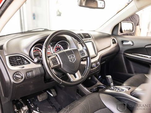 Used 2020 Dodge Journey Crossroad FWD image 20