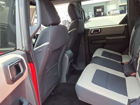 Used 2021 Ford Bronco Big Bend AWD/4WD image 9