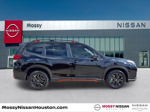 Used 2023 Subaru Forester Sport image 8