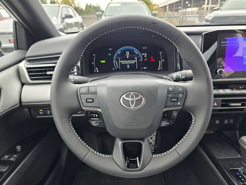 Certified 2025 Toyota Camry LE image 19