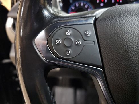 Used 2022 Chevrolet Traverse LT w/ LPO, Floor Liner Package image 11