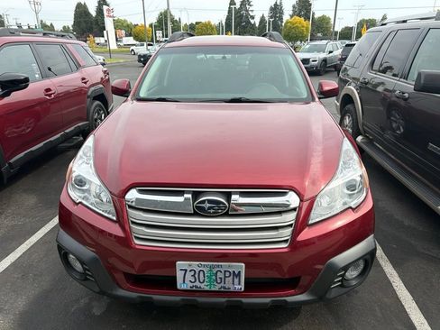 Used 2014 Subaru Outback 2.5i Premium AWD/4WD image 8