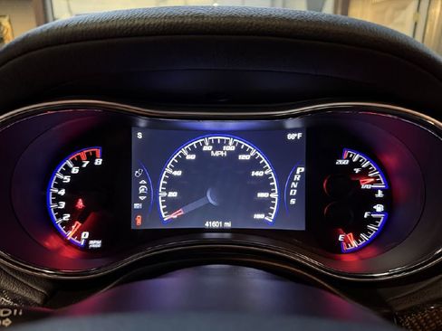 Used 2014 Jeep Grand Cherokee SRT8 w/ Luxury Group II image 18