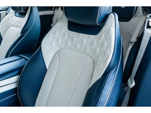 Used 2022 Bentley Continental GT V8 image 57