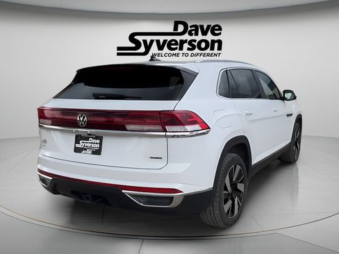 Used 2024 Volkswagen Atlas Cross Sport SEL AWD/4WD image 5