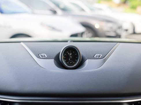 New 2023 Maserati Levante Modena AWD/4WD image 48