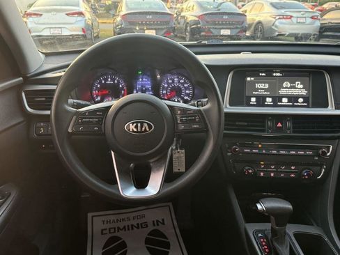 Used 2019 Kia Optima LX FWD image 15