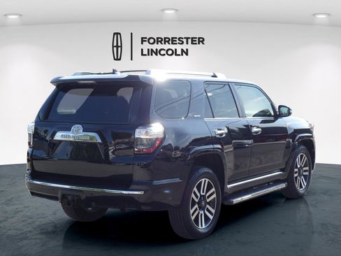 Used 2015 Toyota 4Runner Limited AWD/4WD image 3