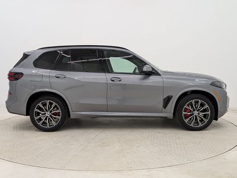 New 2026 BMW X5 sDrive40i w/ M Sport Package RWD image 8