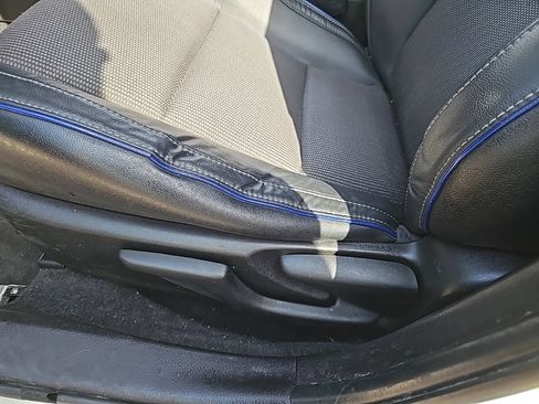 Used 2019 Toyota Corolla SE image 16