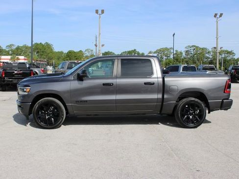 Used 2024 RAM 1500 Laramie AWD/4WD image 6