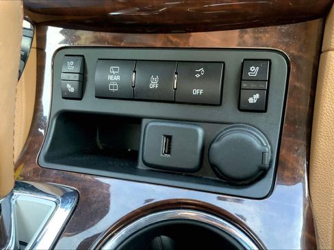Used 2016 Buick Enclave Premium image 34