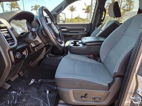 Used 2024 RAM 2500 Big Horn image 21