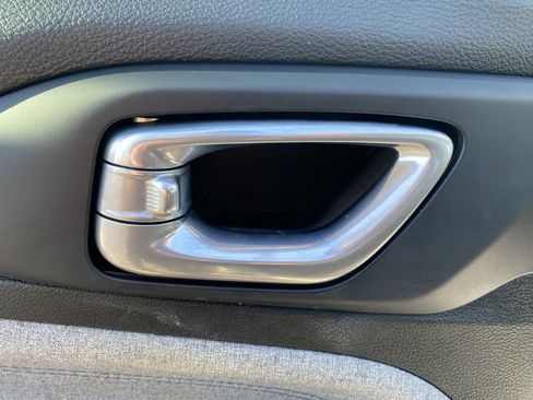 Used 2022 Jeep Compass Latitude image 14