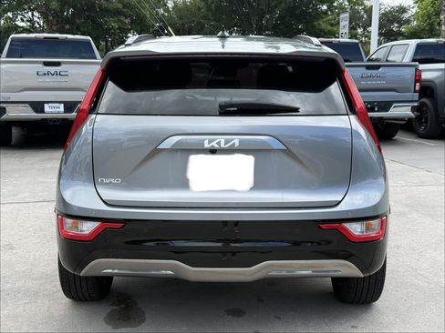 Used 2024 Kia Niro Wind FWD image 6