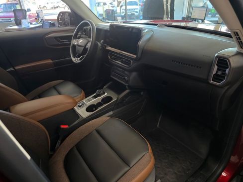 New 2025 Ford Bronco Sport Outer Banks w/ Sasquatch Outer Banks Package image 29