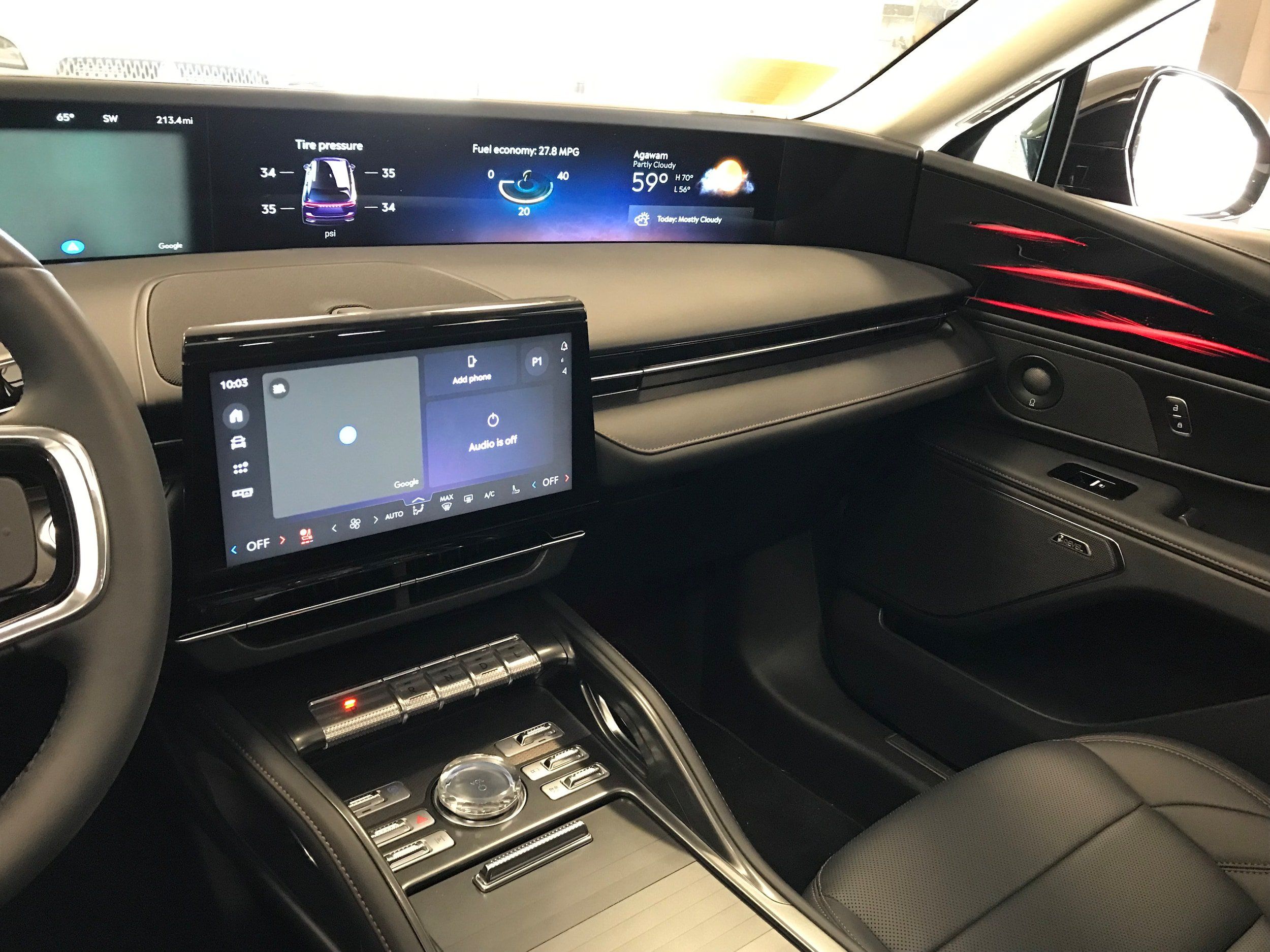 New 2026 Lincoln Nautilus Premier w/ Equipment Group 102A AWD/4WD image 12