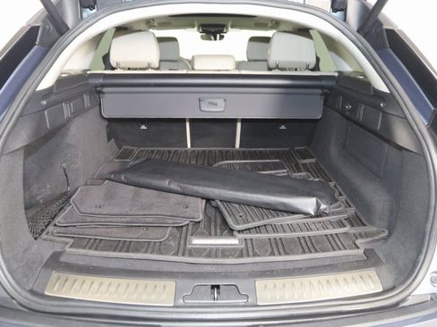 Used 2021 Land Rover Range Rover Velar R-Dynamic S image 54