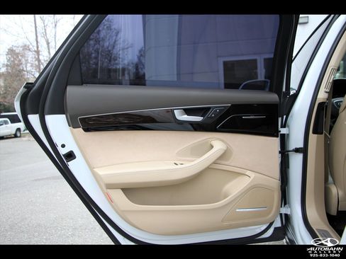 Used 2015 Audi A8 L 3.0T w/ Premium Package image 39