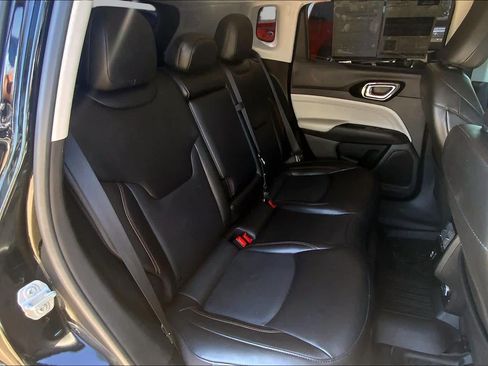 Used 2022 Jeep Compass Limited AWD/4WD image 20