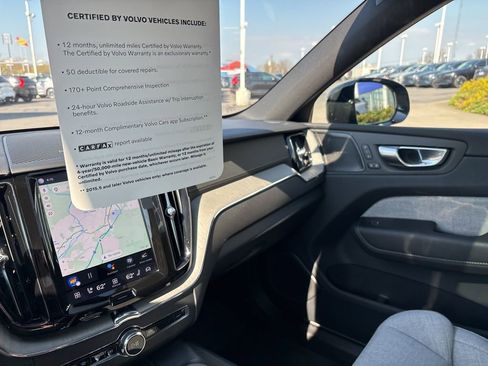 Certified 2024 Volvo XC60 T8 Ultimate w/ Protection Package Premier AWD/4WD image 34