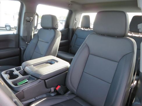 New 2026 Chevrolet Silverado 1500 W/T image 17