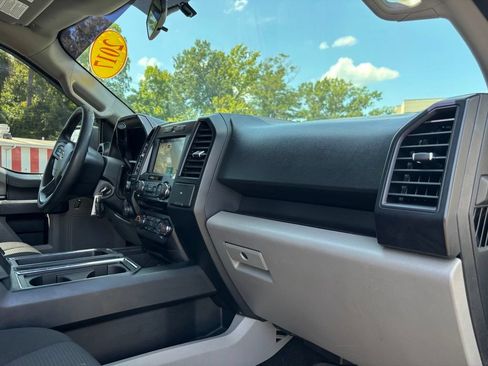 Used 2017 Ford F150 XL w/ Equipment Group 101A Mid AWD/4WD image 23