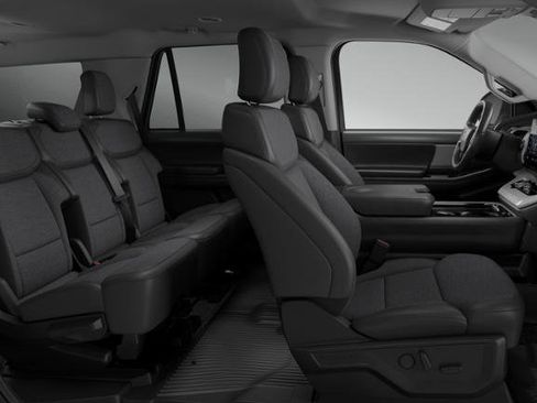 New 2026 Ford Expedition Active image 29