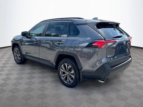 Used 2025 Toyota RAV4 XLE Premium w/ Weather Package AWD/4WD image 8