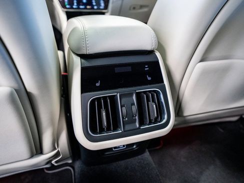 Used 2023 Maserati Grecale Modena image 59