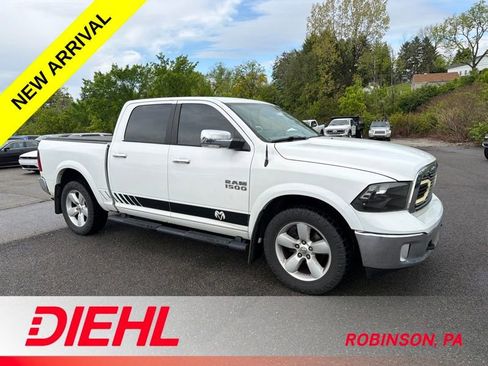 Used 2018 RAM 1500 SLT AWD/4WD image 5