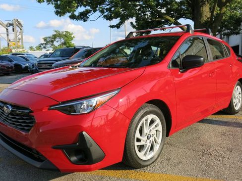 Used 2024 Subaru Impreza 2.0i AWD/4WD image 2