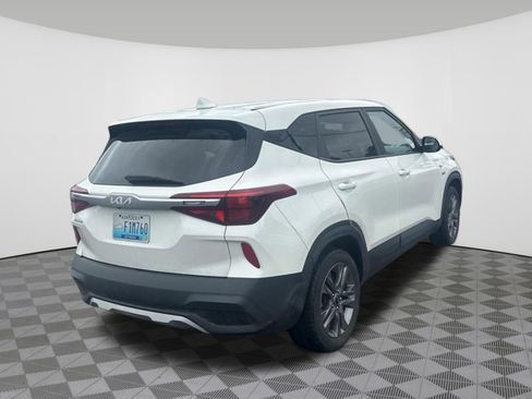 Used 2023 Kia Seltos LX AWD/4WD image 15