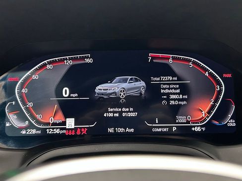 Used 2022 BMW 330i Sedan w/ M Sport Package RWD image 20