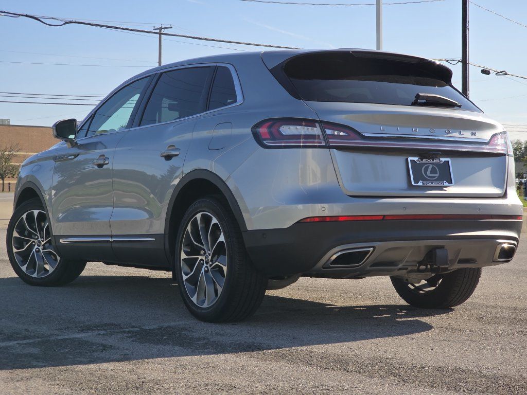 Used 2023 Lincoln Nautilus Reserve w/ Equipment Group 201A AWD/4WD image 8