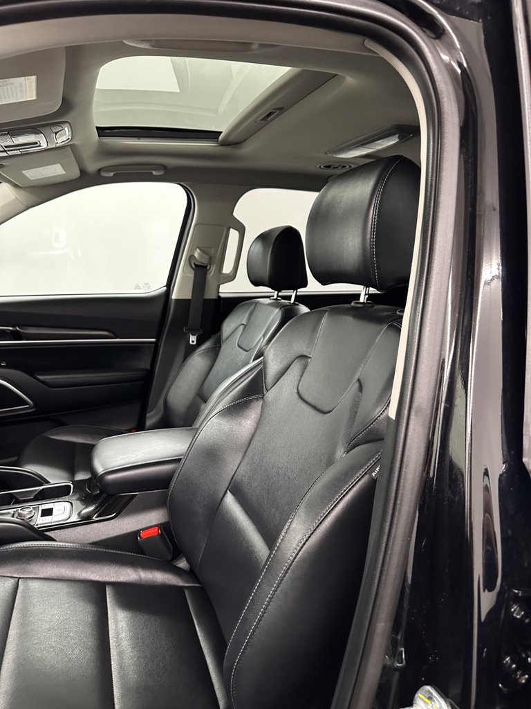 Used 2023 Kia Telluride S w/ S Sunroof Package AWD/4WD image 12