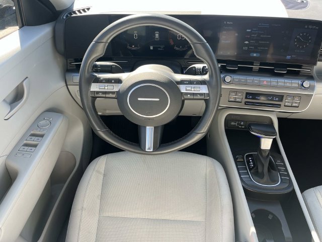 Certified 2025 Hyundai Kona SEL FWD image 13
