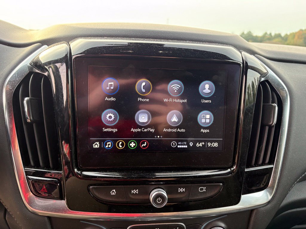 Used 2024 Chevrolet Traverse LT FWD image 16