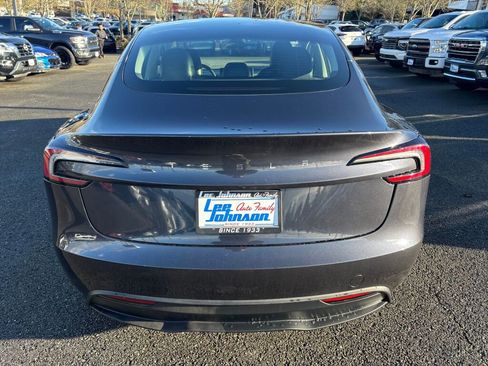 Used 2024 Tesla Model 3 Standard Range image 6