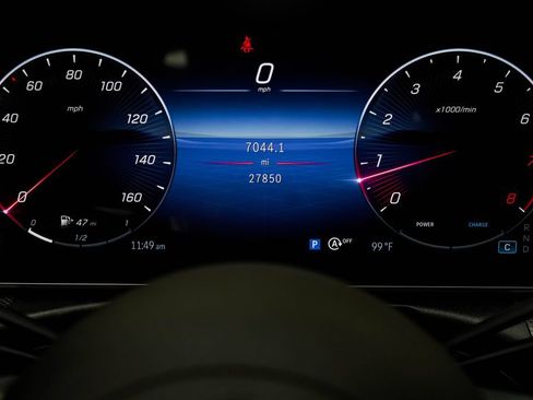 Used 2024 Mercedes-Benz C 300 Sedan image 32