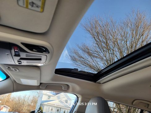 Used 2021 Subaru Outback Limited w/ Popular Package #2 image 22