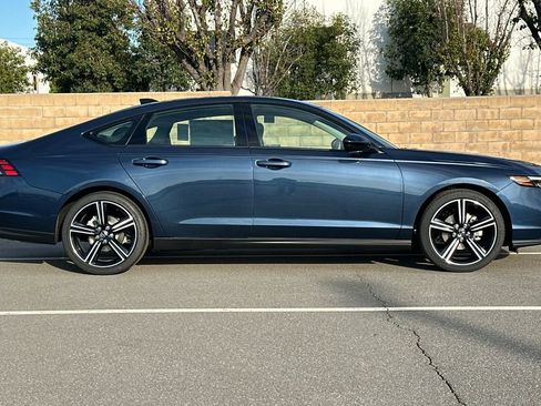 Certified 2026 Honda Accord SE image 3