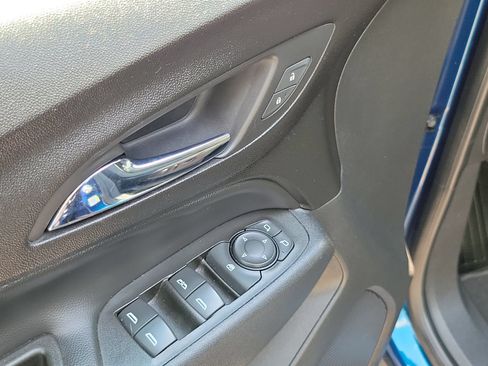 Used 2020 Chevrolet Equinox LT FWD image 8